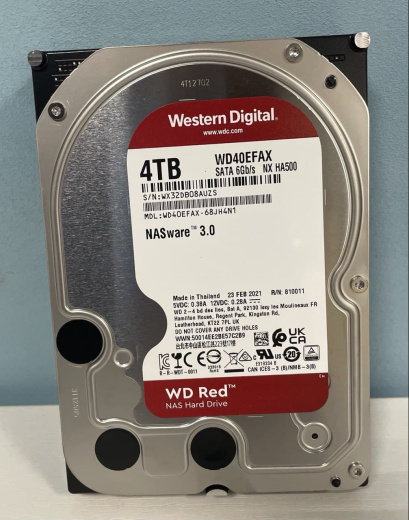 Жесткий диск WD Red 4TB (WD40EFAX)