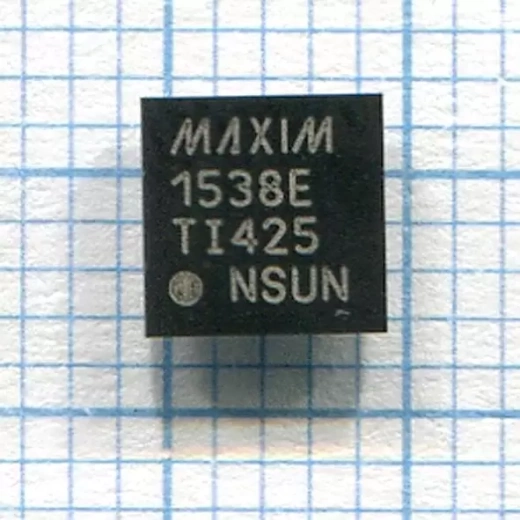 Контроллер MAX1538ETI, PLCC