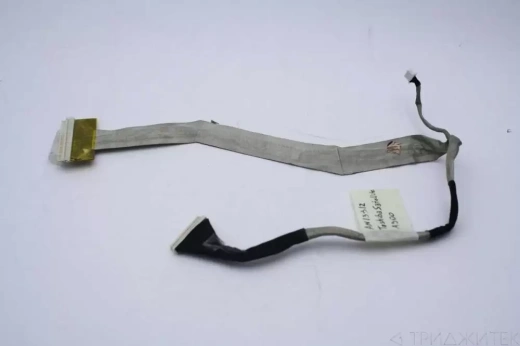 Шлейф матрицы для ноутбука Toshiba Satellite A300, A300D, A305, б.у.