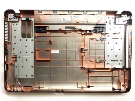 Нижняя часть корпуса для ноутбука Dell M5030