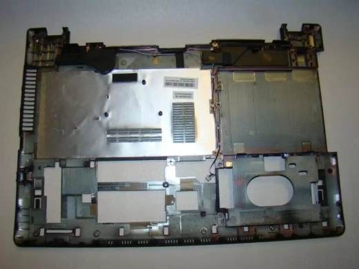 Нижняя панель для ноутбука Asus K56, б.у.
