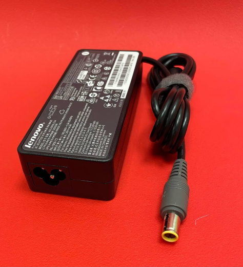 Блок питания (сетевой адаптер) для ноутбуков Lenovo 20V 4.5A 90W 7.9x5.5, без сетевого кабеля