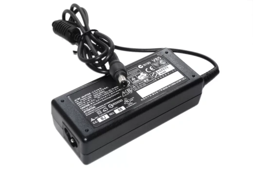 Блок питания (сетевой адаптер) для ноутбуков Toshiba 19V 3.42A 65W 5.5x2.5