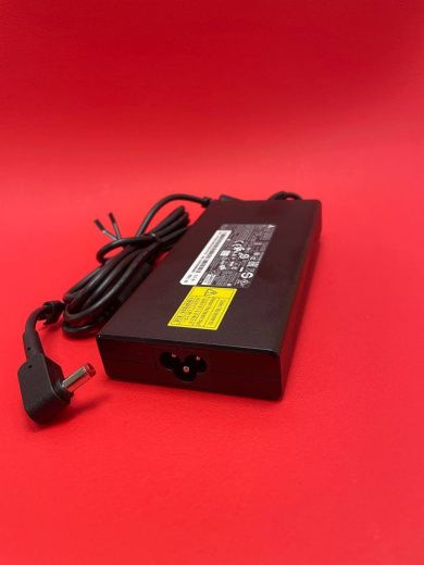 Блок питания для ноутбуков Acer 19V, 9,23A, 5.5-1.5мм   ADP-180TB F