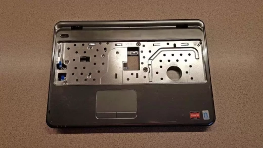 Верхняя часть корпуса (палмрест) для ноутбука Dell M5010, б.у.