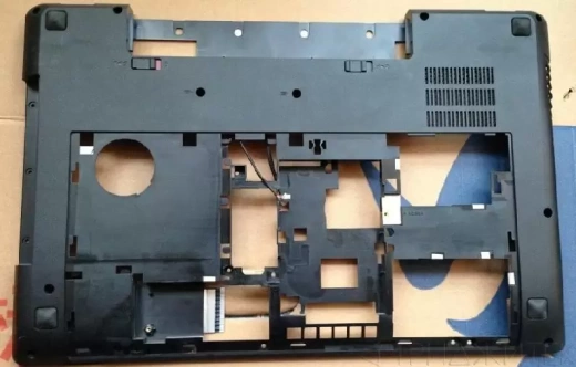 Нижняя панель для ноутбука Lenovo Y580