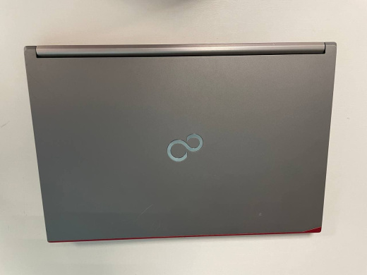 Мобильная рабочая станция Fujitsu Celsius H730